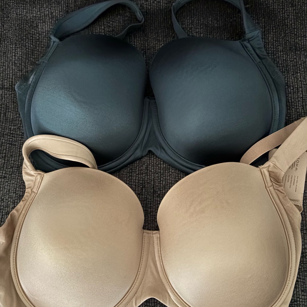 Soma Smooth T-Shirt Bras - Black & Nude
